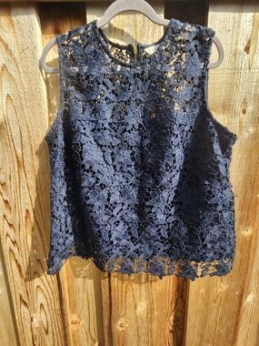 XL Nanette Lepore Navy Floral Lace Sleeveless Camisole